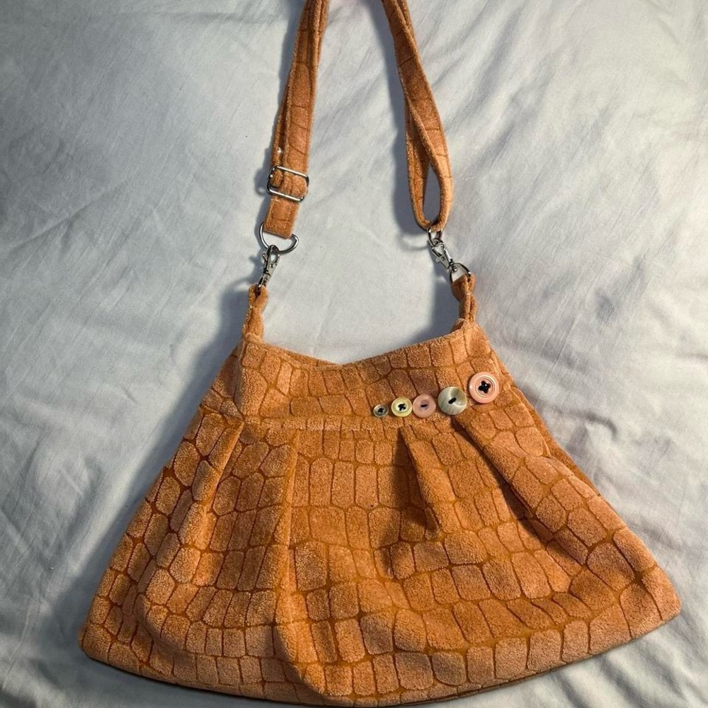 vintage inspire suede handbag